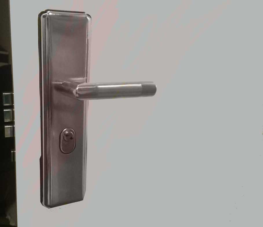 Norton concrete shed - Fort Knox Door Handle